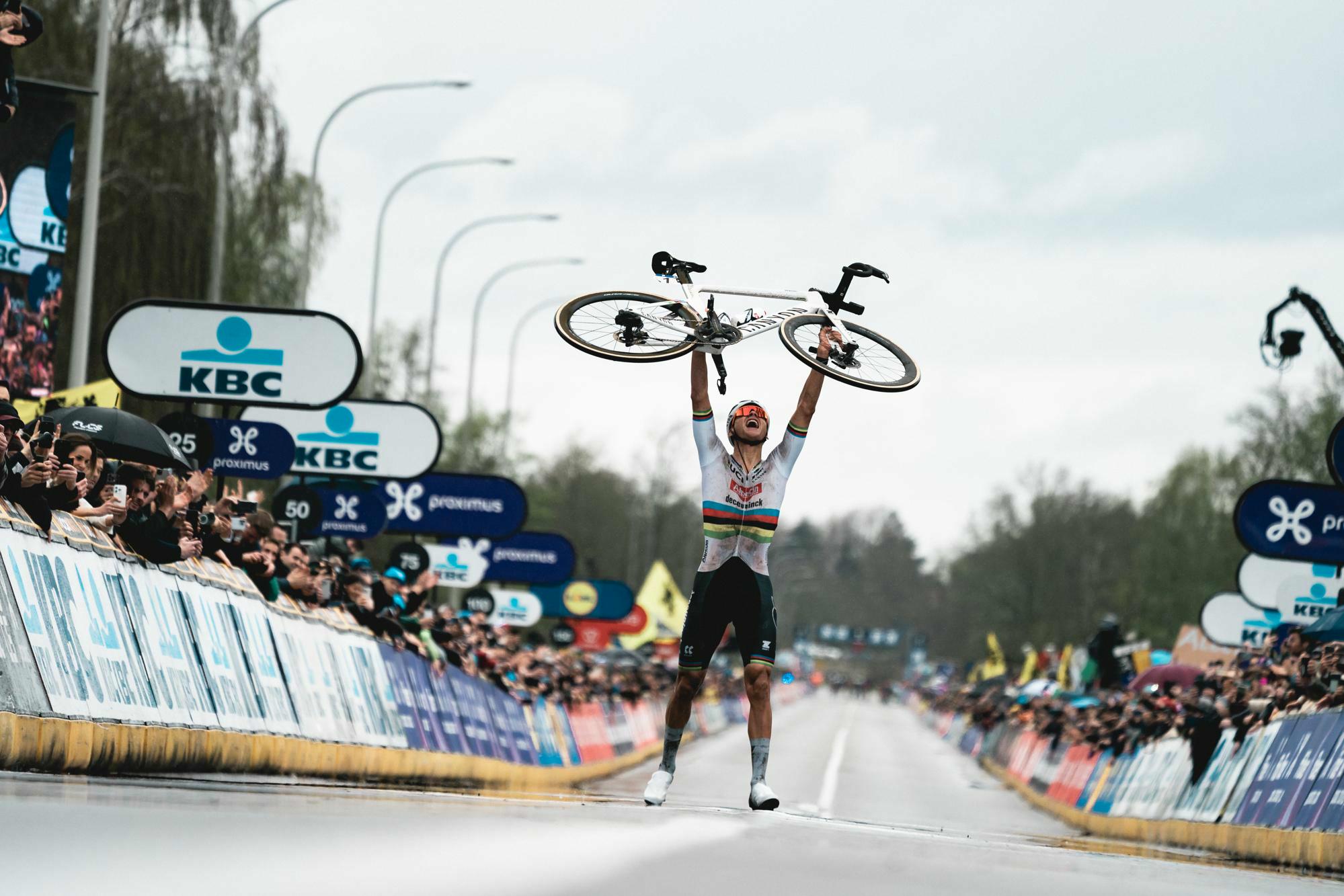 Kopecky, Longo Borghini et Van der Poel à la chasse aux records