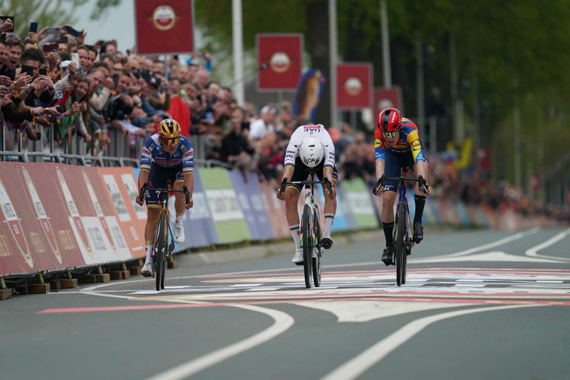 Skjelmose triumphs after nerve-wracking finale