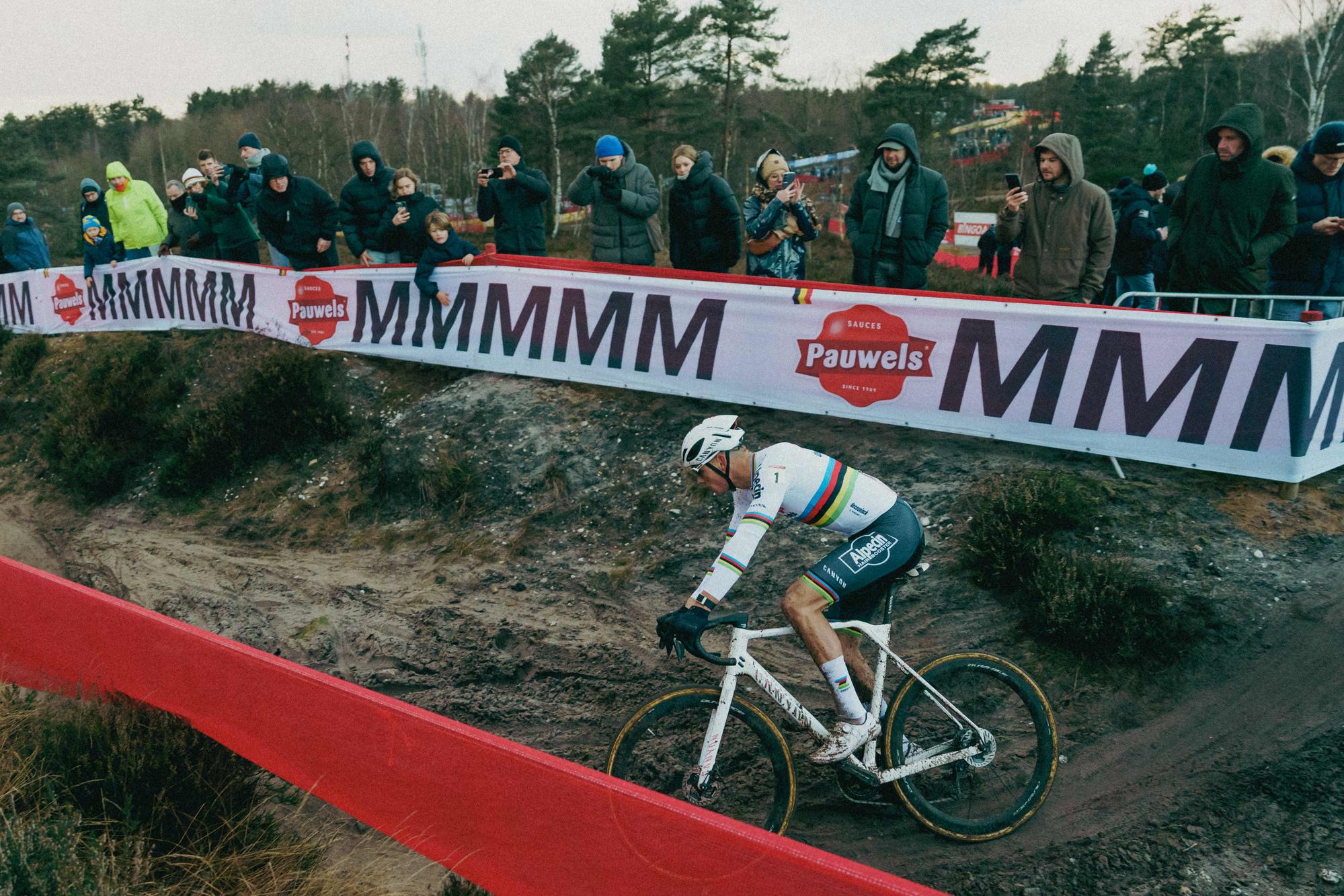 Pauwels Sauzen to remain Main Partner of the UCI Cyclo-cross World Cup in the coming years