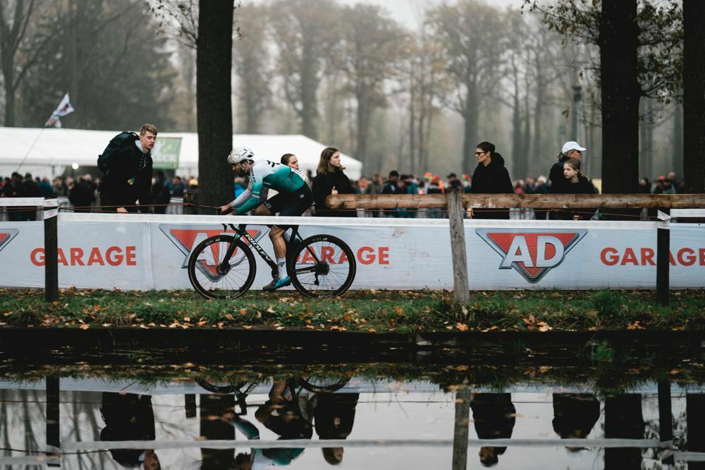 Joris Nieuwenhuis gagne à Merksplas malgré la malchance