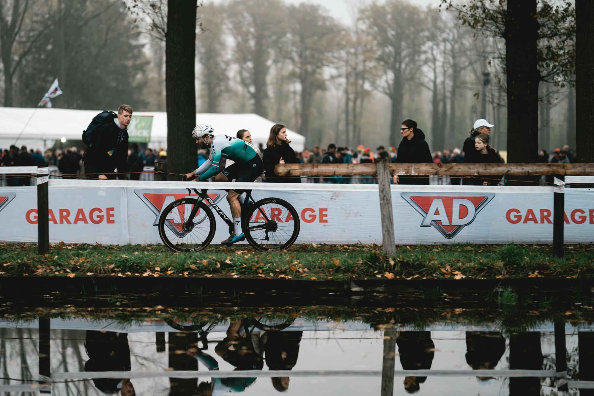 Joris Nieuwenhuis wins in Merksplas despite bad luck